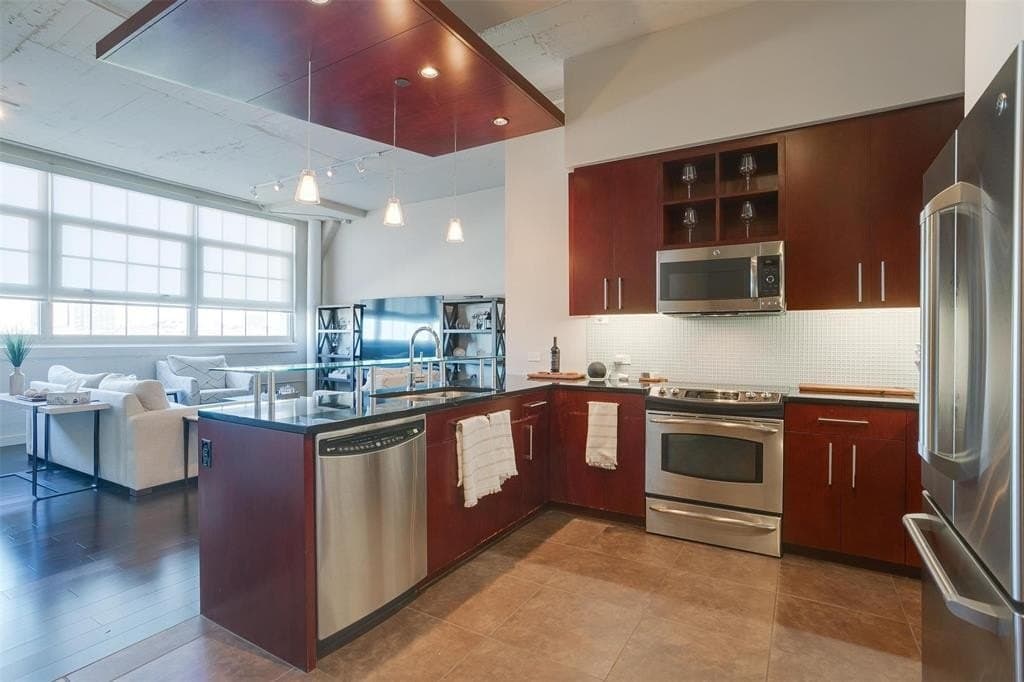 10.68 acres in Tarrant County - photo 6