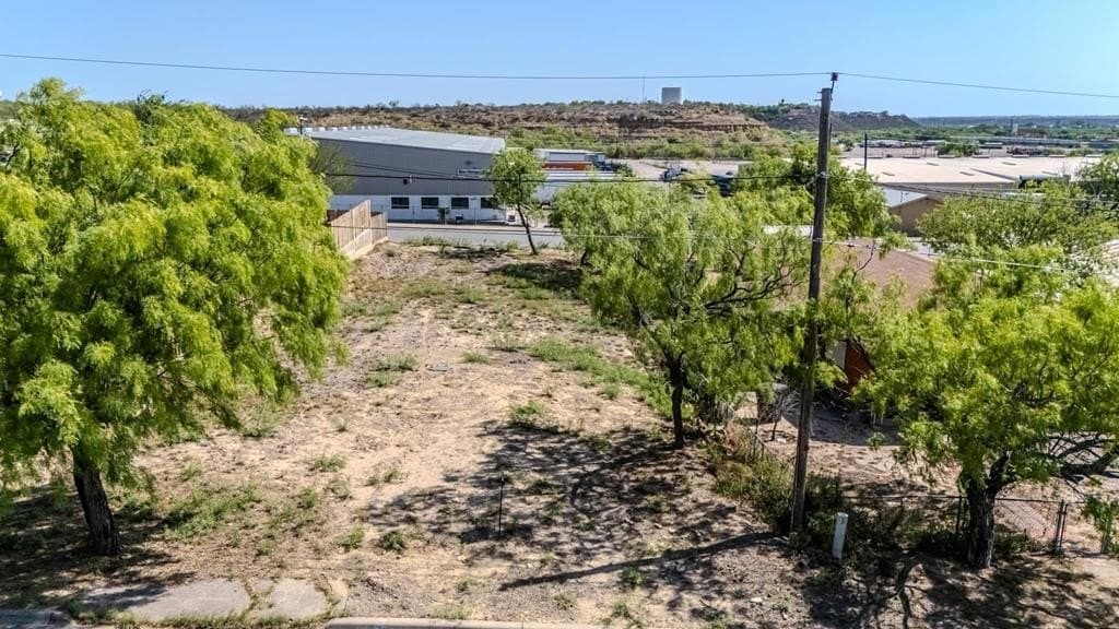 0.18 acres in Maverick County - photo 8