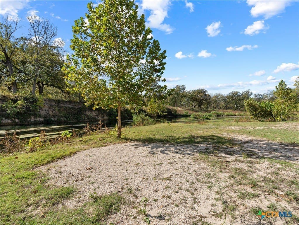12.72 acres in Guadalupe County - photo 18