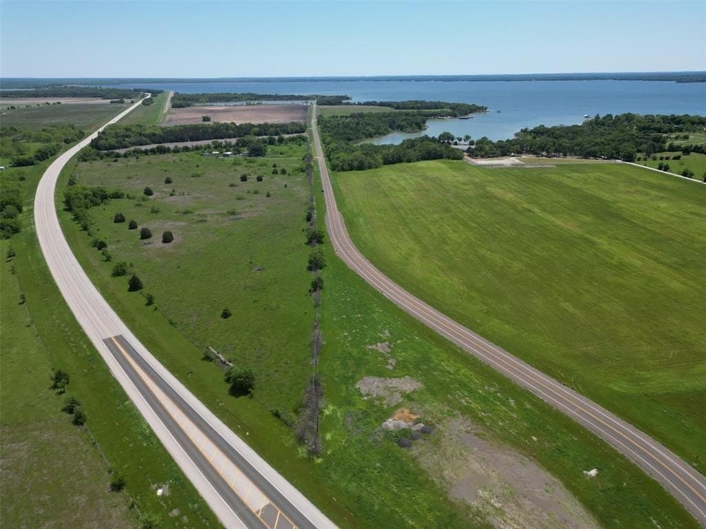 5 acres in Navarro County - photo 2