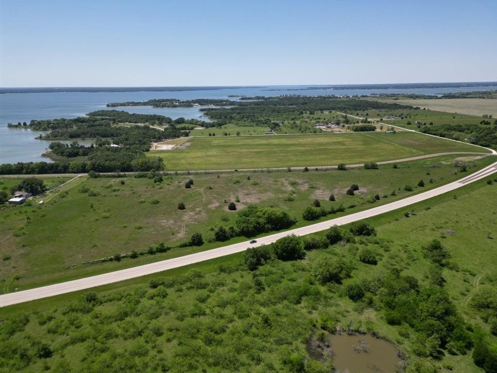 5 acres in Navarro County - photo 3