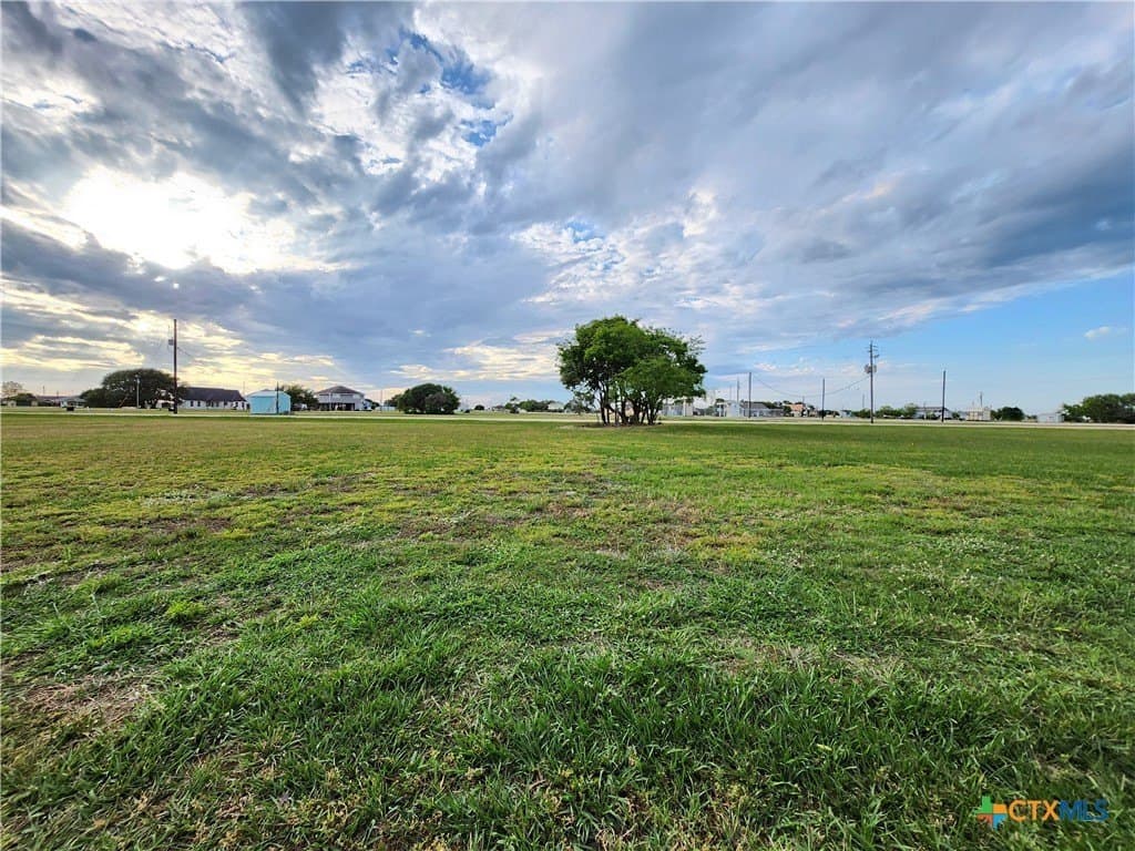 0.31 acres in Jackson County - photo 9