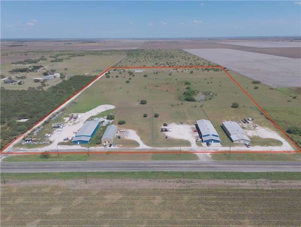 150.27 acres in Jim Wells County - photo 2