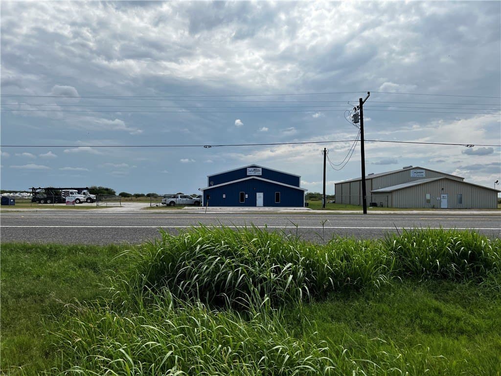150.27 acres in Jim Wells County - photo 4