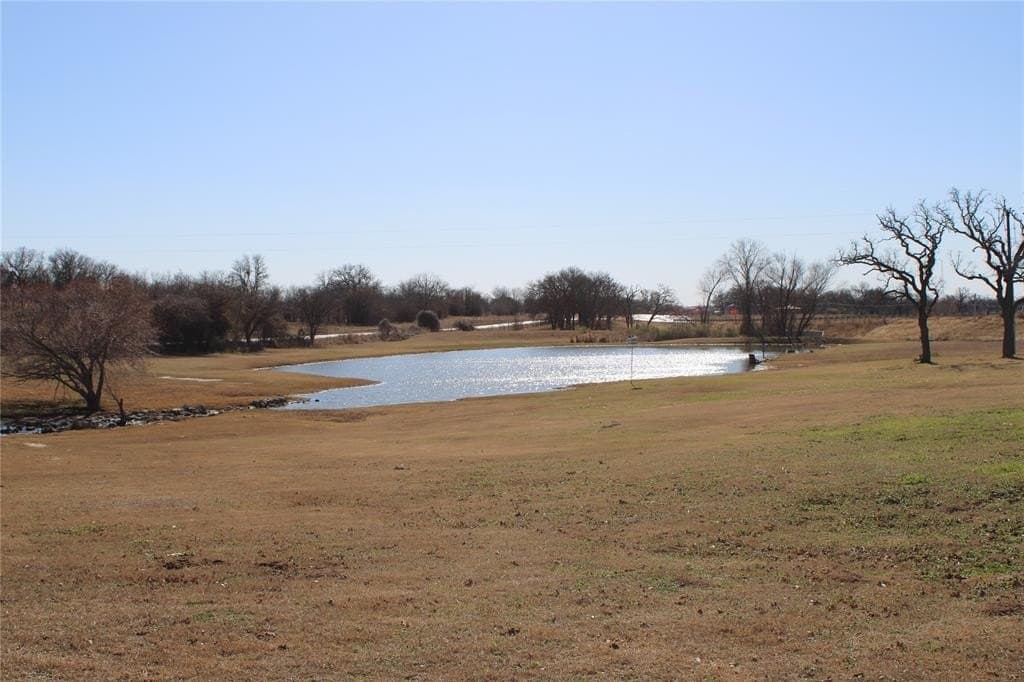 0.67 acres in Wise County - photo 4