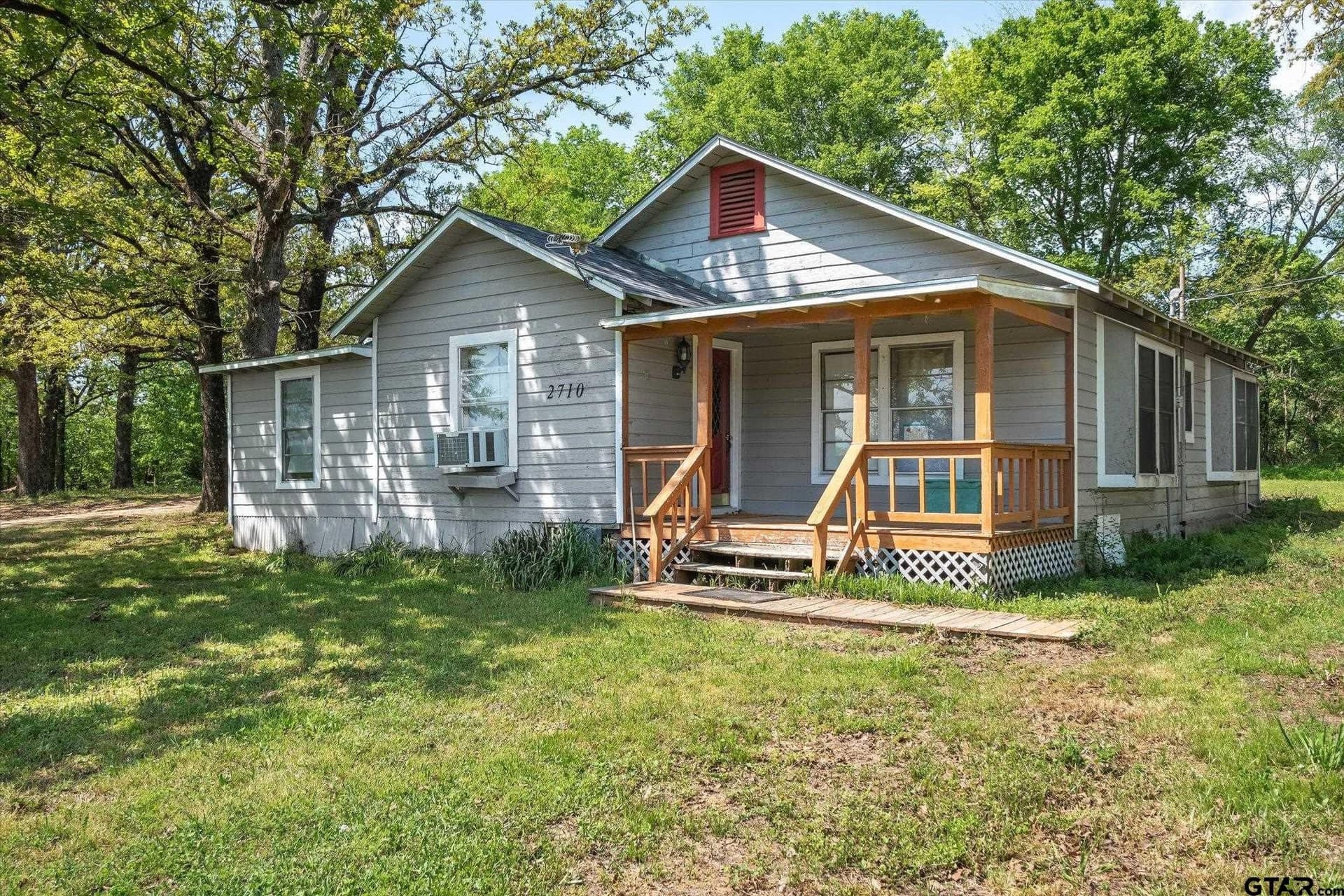 10 acres in Van Zandt County - photo 2