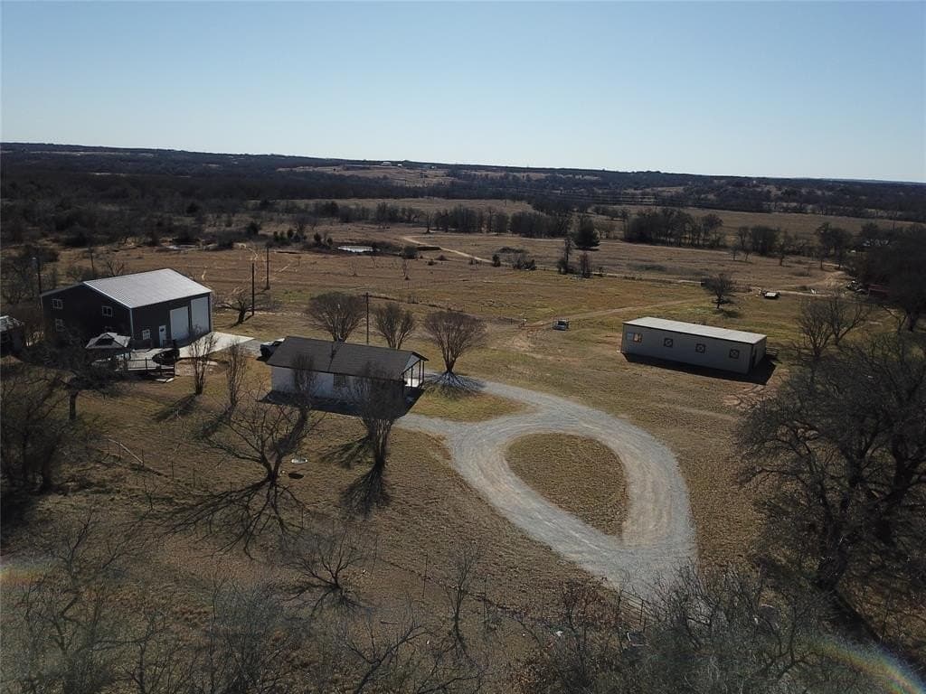 825 County Road 3655