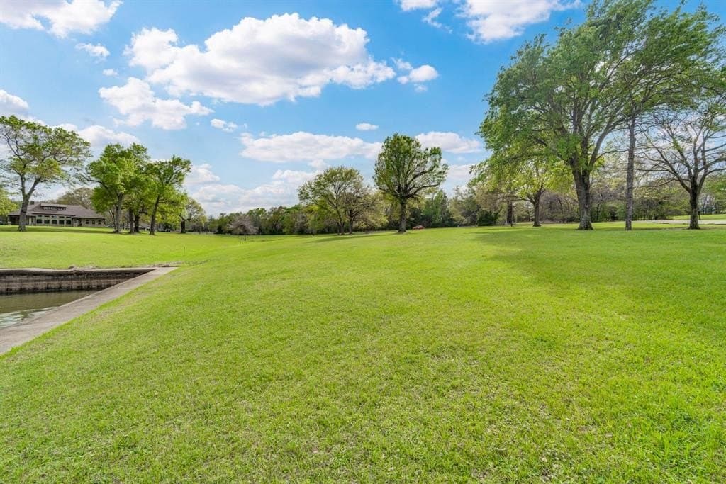 1.09 acres in Navarro County - photo 10