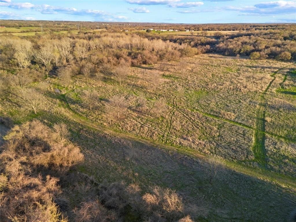 10 acres in Parker County - photo 22