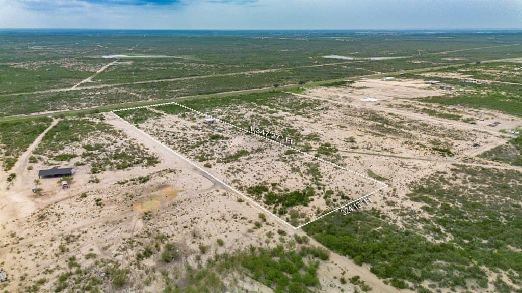 10 acres in Maverick County - photo 4