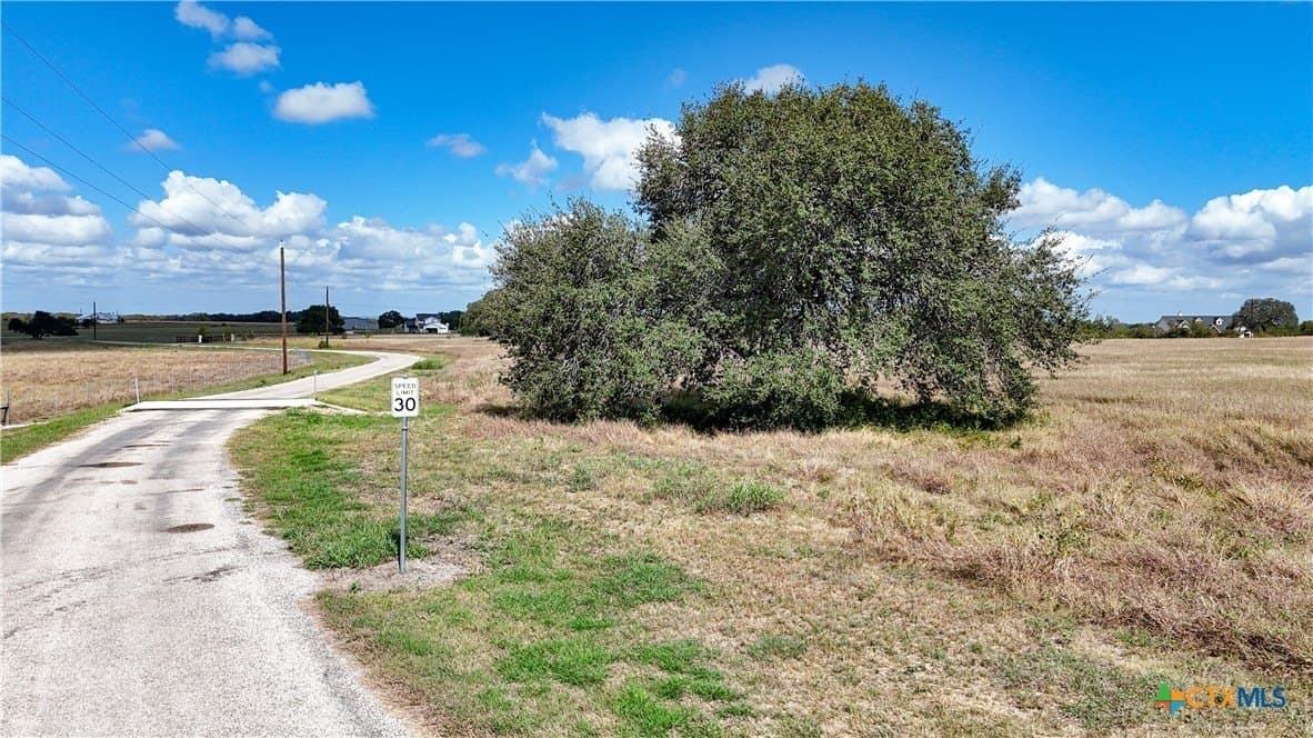 35 acres in Guadalupe County - photo 17