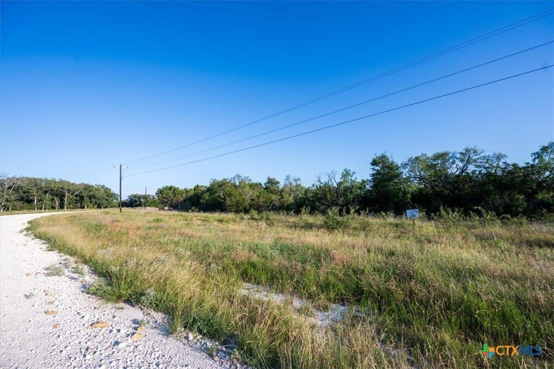 10.01 acres in Hamilton County - photo 10