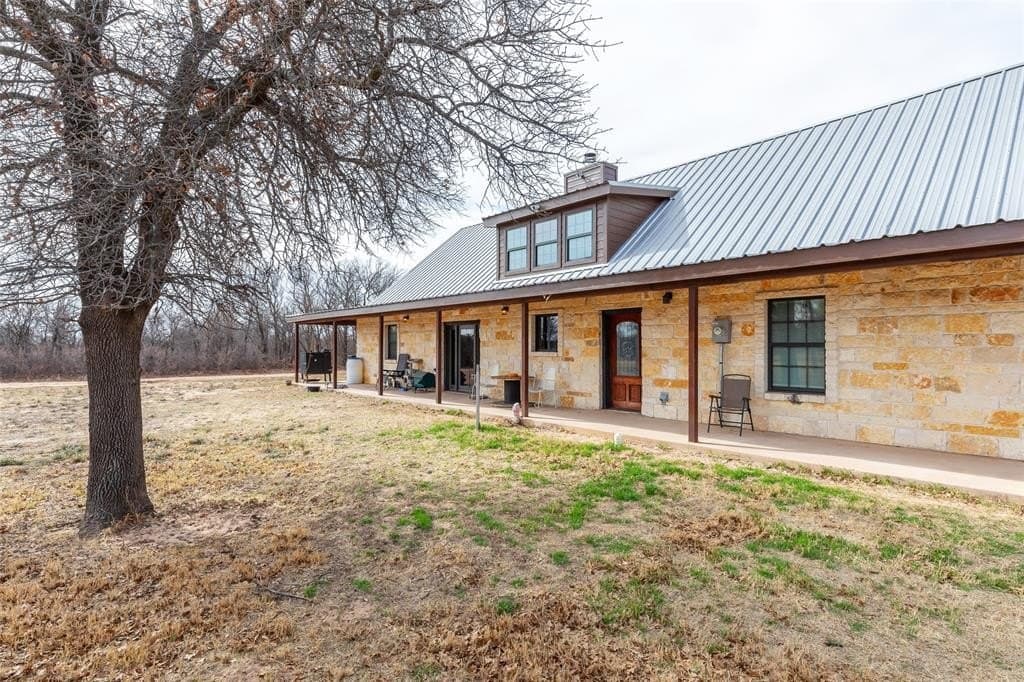 10 acres in Jones County - photo 3