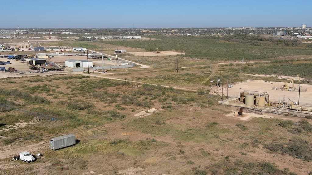 2 acres in Ector County - photo 2
