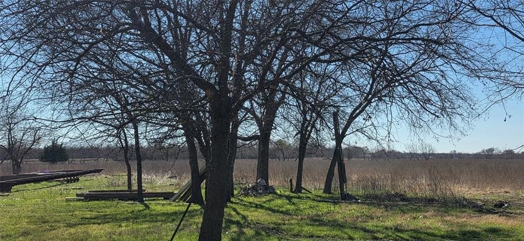 5.2 acres in Navarro County - photo 25