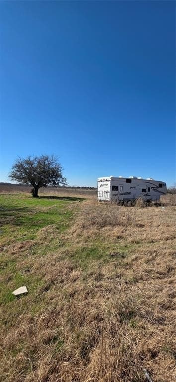 5.2 acres in Navarro County - photo 2