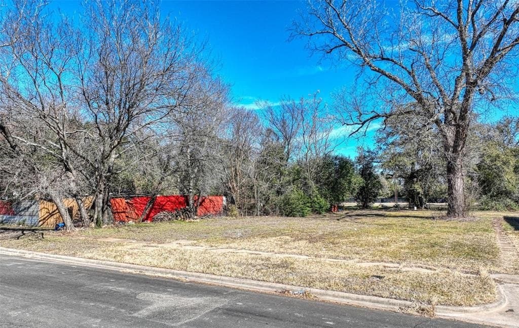 0.19 acres in McLennan County - photo 11