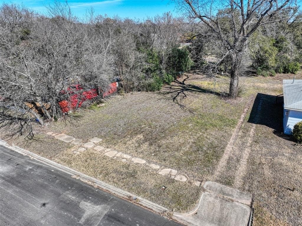 0.19 acres in McLennan County - photo 9