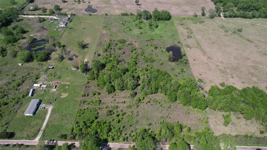 5.25 acres in Kaufman County - photo 2