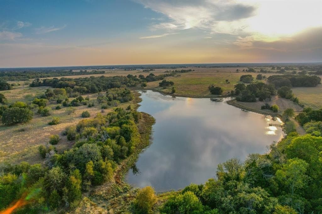 130 acres in Navarro County - photo 9