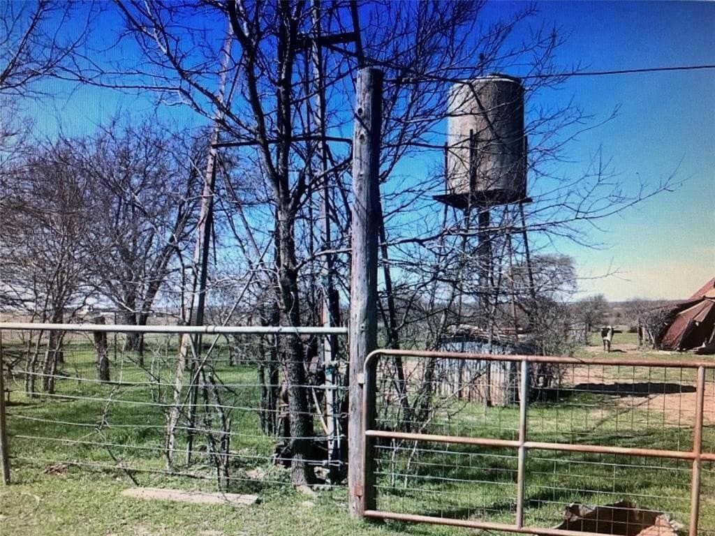 116.87 acres in Johnson County - photo 4
