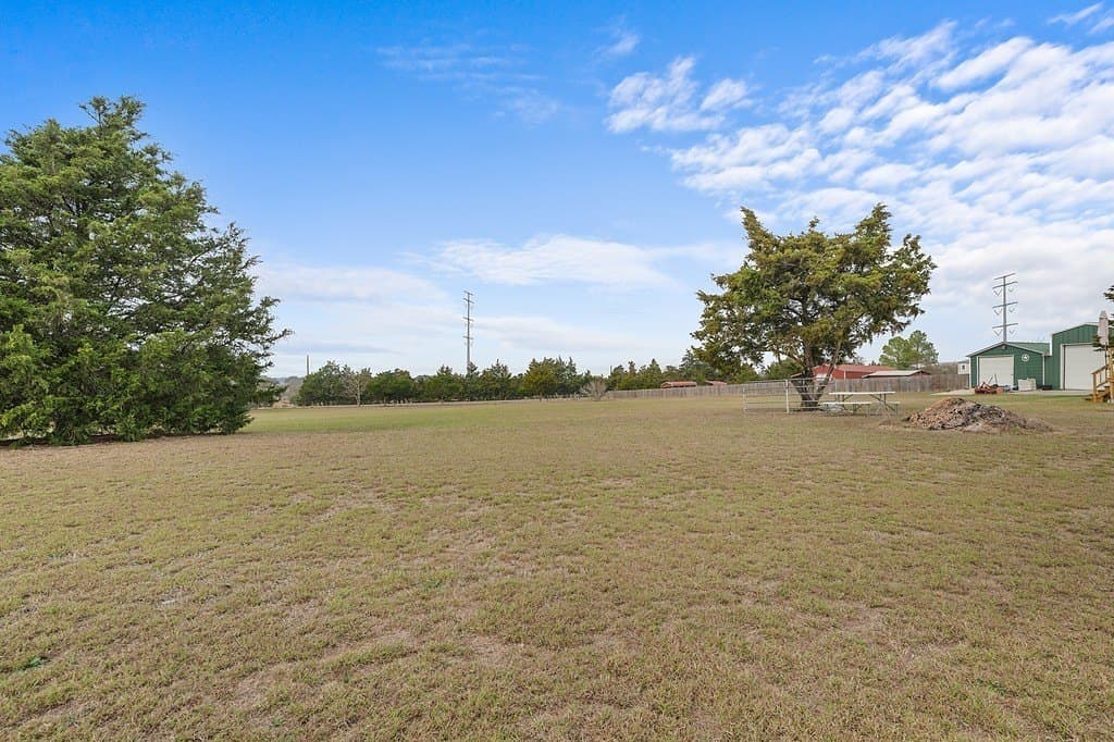 3 acres in Austin County - photo 5