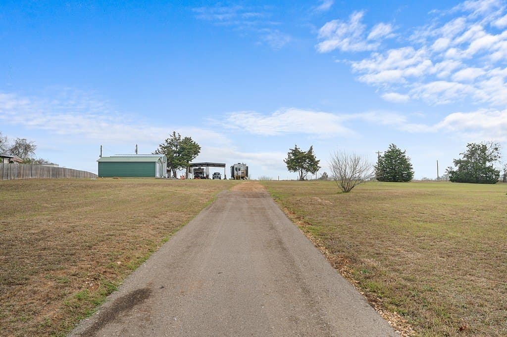 3 acres in Austin County - photo 6