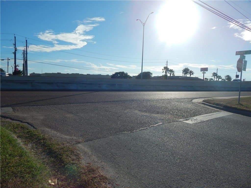 1.67 acres in Nueces County - photo 7