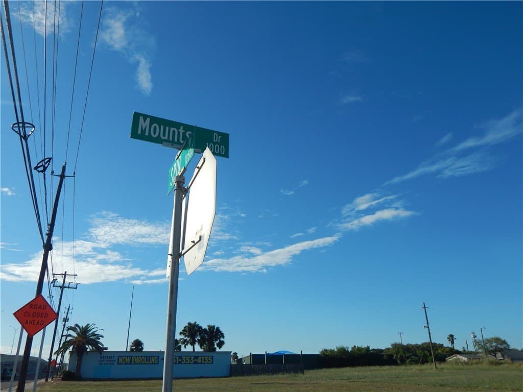 1.67 acres in Nueces County - photo 10