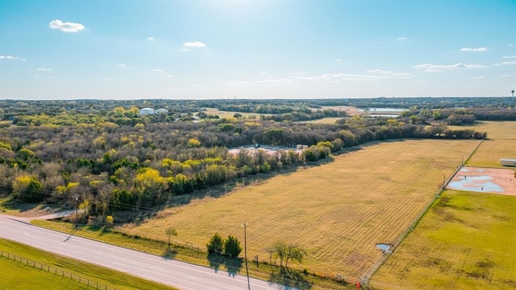 10 acres in Johnson County - photo 2