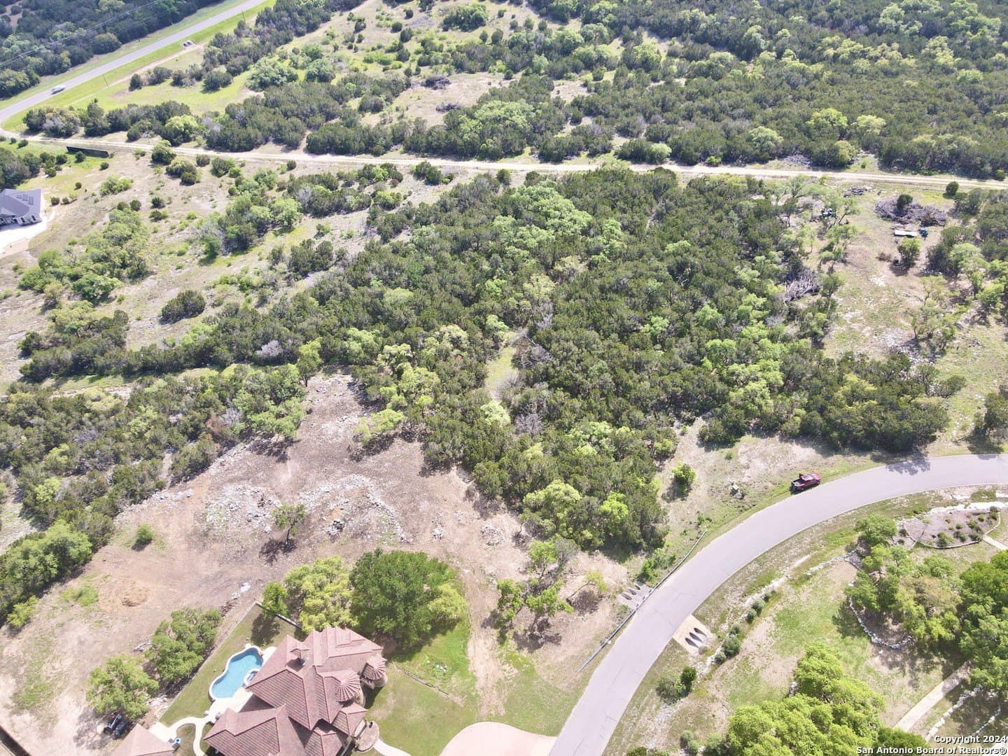 1.24 acres in Comal County - photo 3