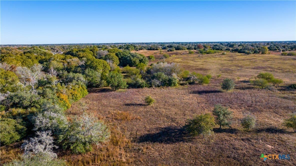 20.5 acres in DeWitt County - photo 15