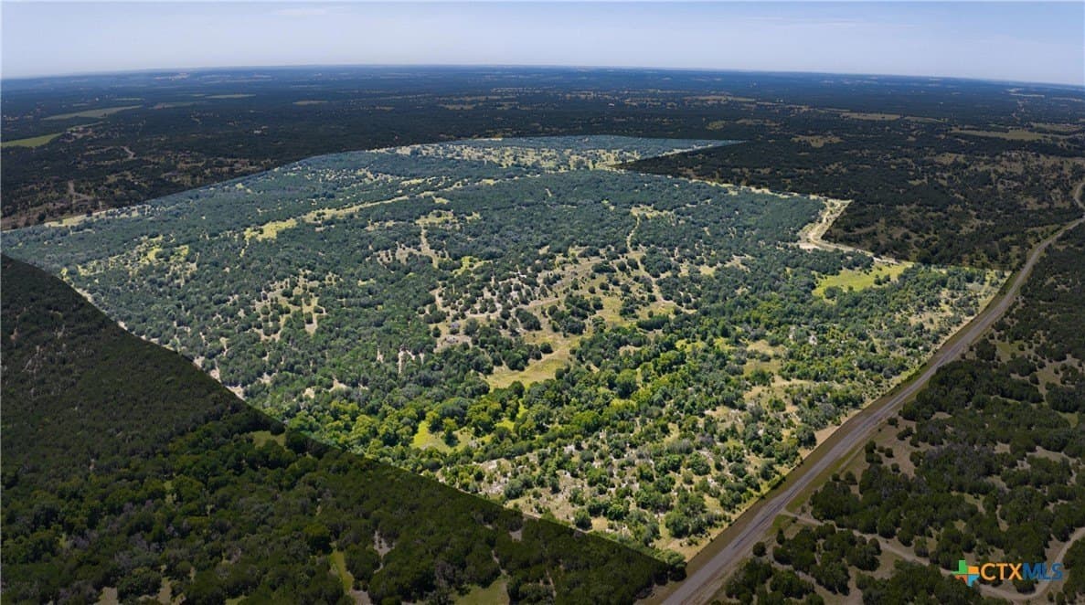 544.68 acres in Bell County - photo 2