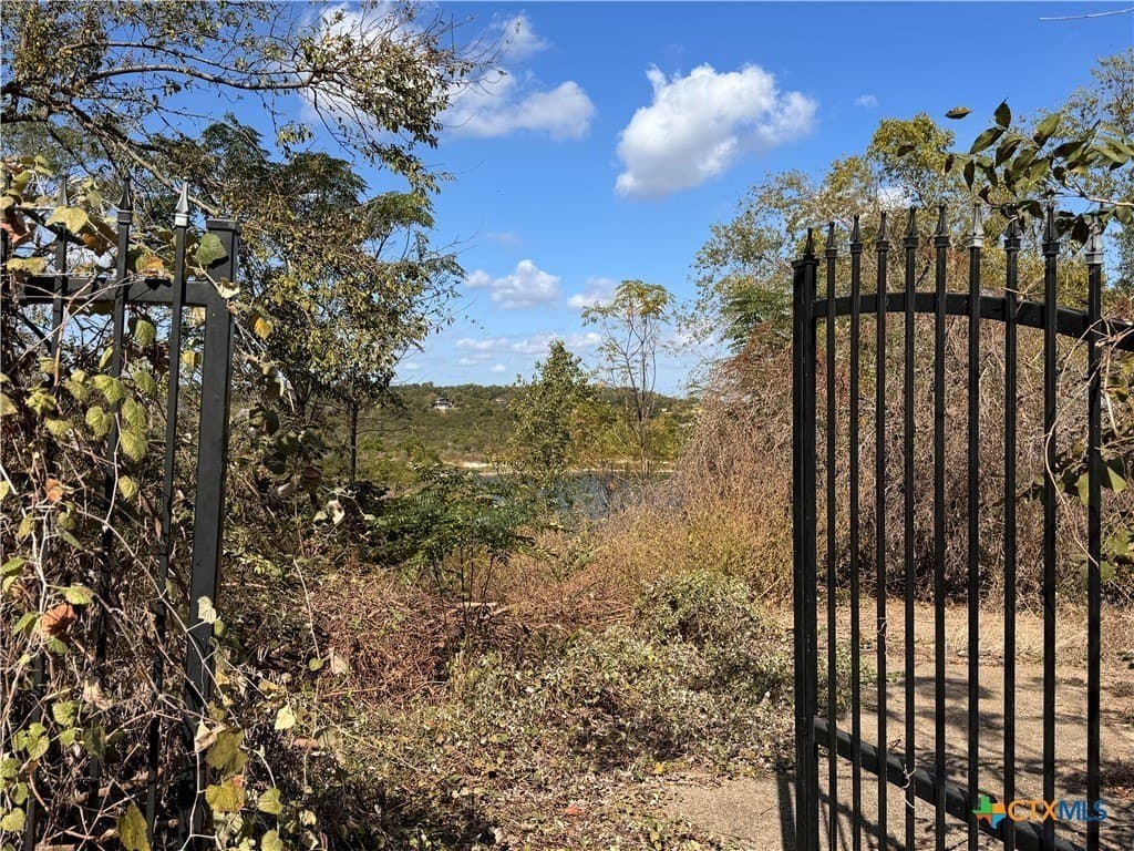 0.73 acres in Bell County - photo 9