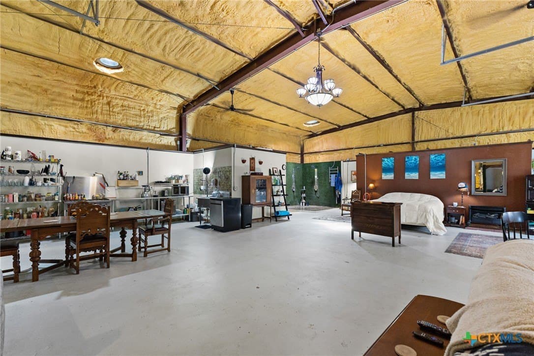 10.01 acres in Caldwell County - photo 8