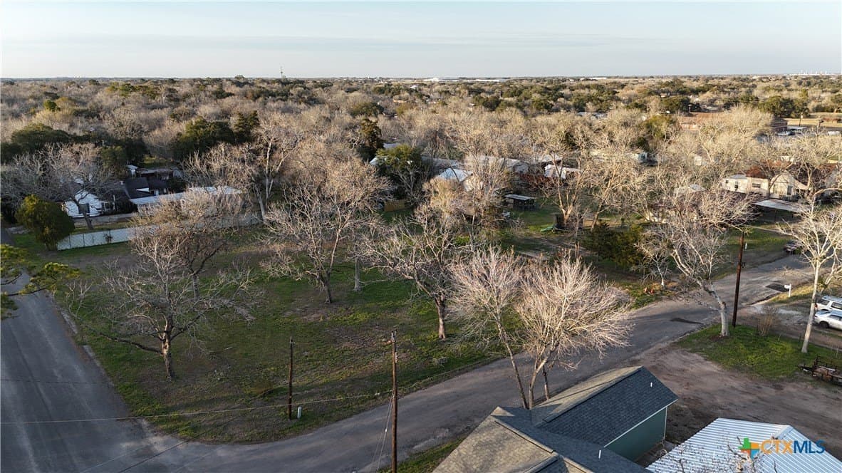 0.52 acres in Lavaca County - photo 17