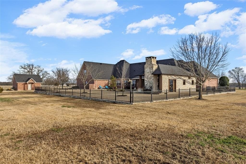 20.75 acres in Hopkins County - photo 34
