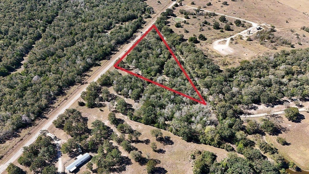 3.65 acres in Lee County - photo 4