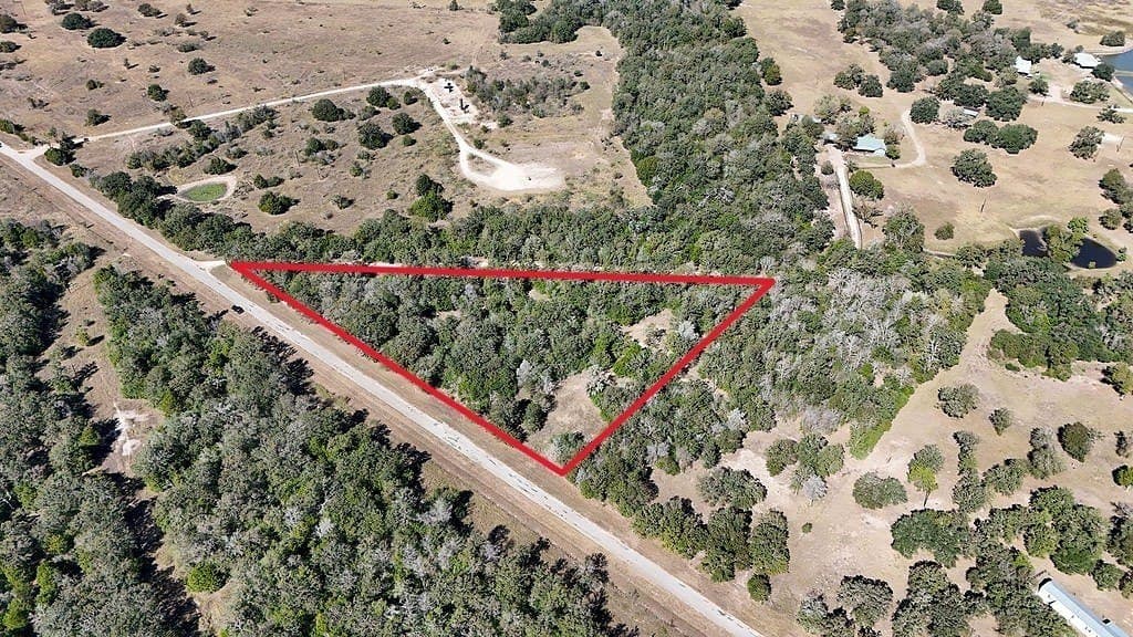 3.65 acres in Lee County - photo 2