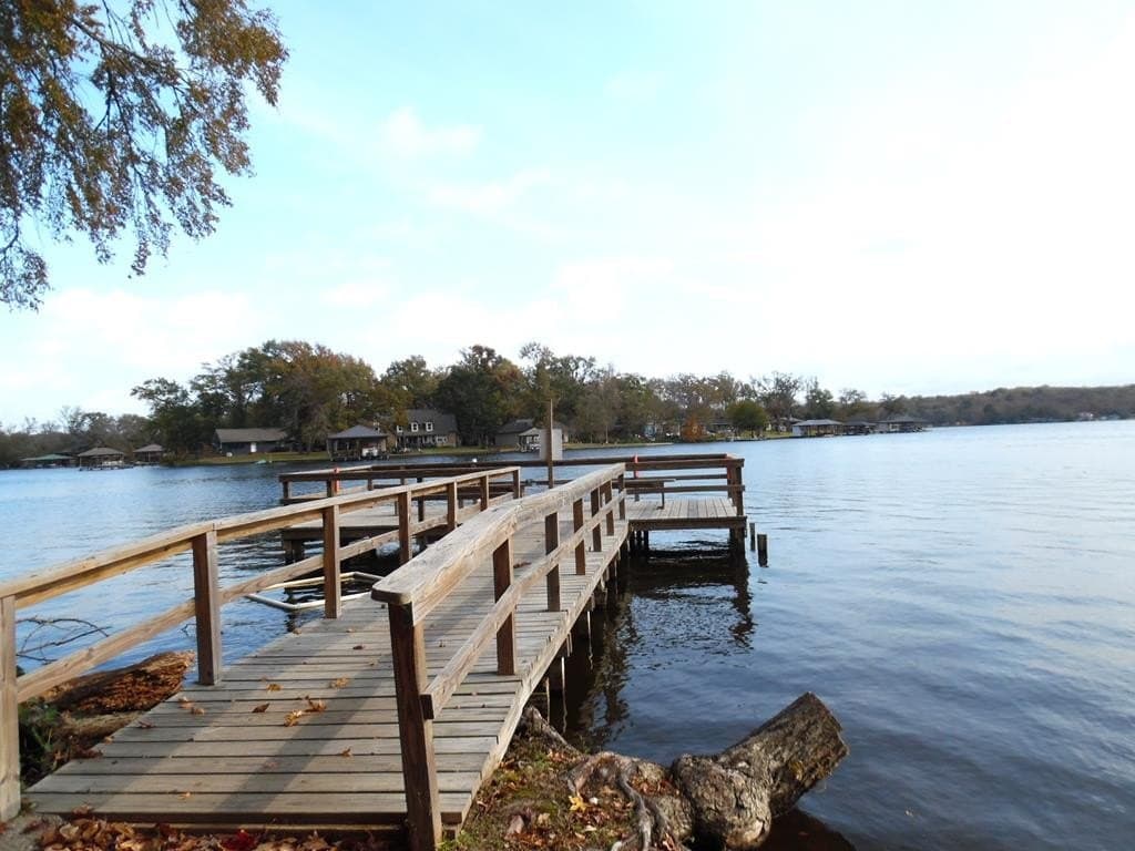 0.18 acres in Van Zandt County - photo 18