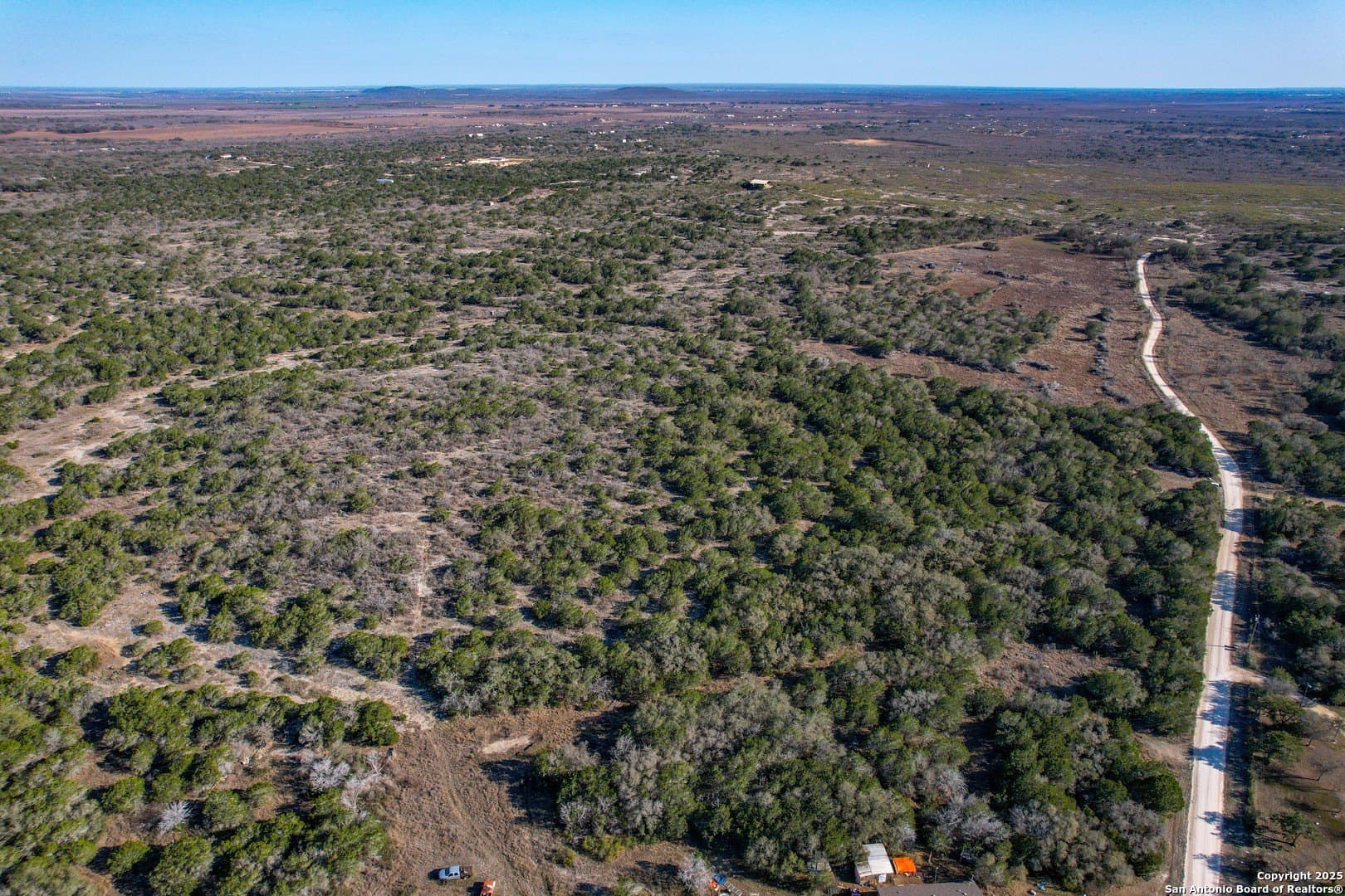 20.01 acres in Uvalde County - photo 10
