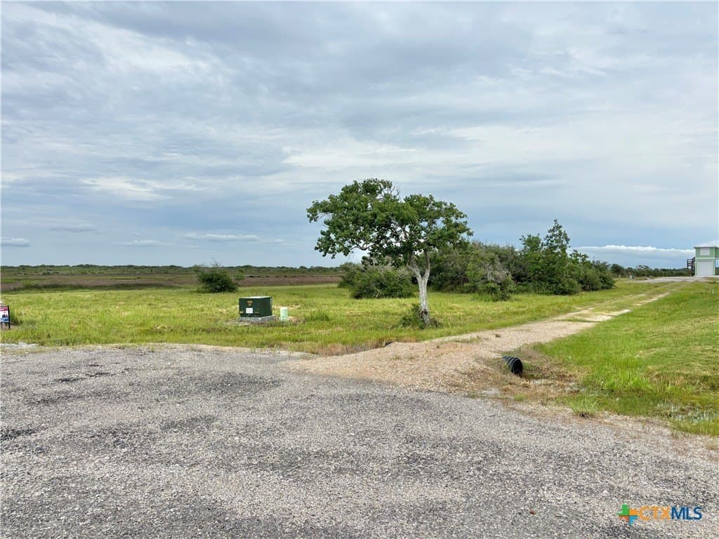 0.62 acres in Calhoun County - photo 33
