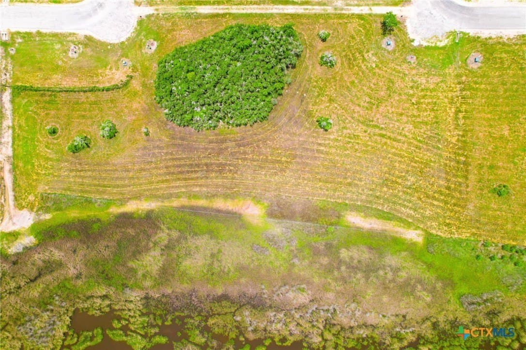 0.62 acres in Calhoun County - photo 11