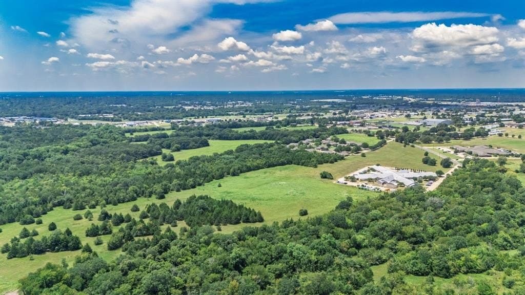 83.83 acres in Lamar County - photo 6