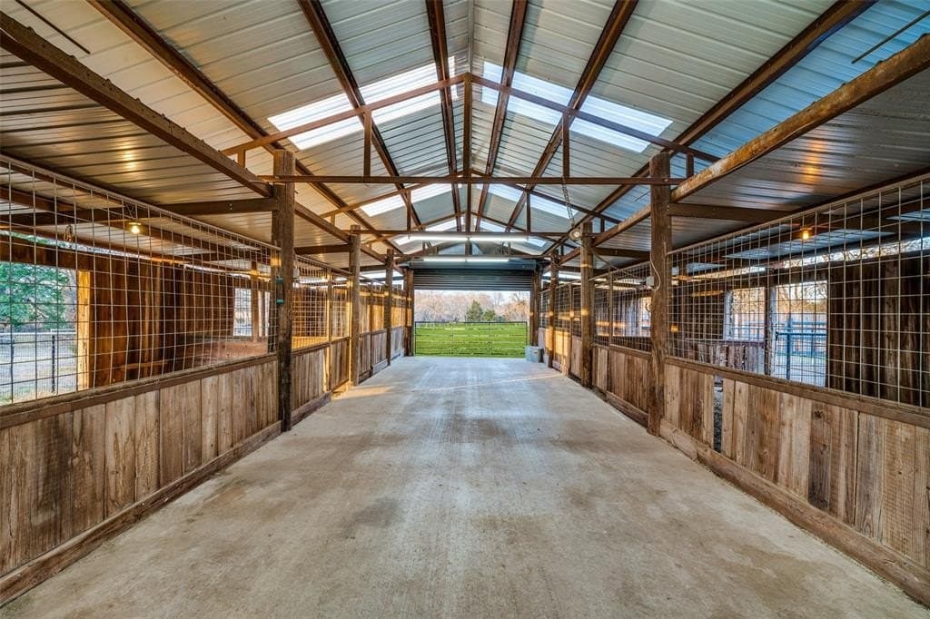 13.6 acres in Grayson County - photo 33