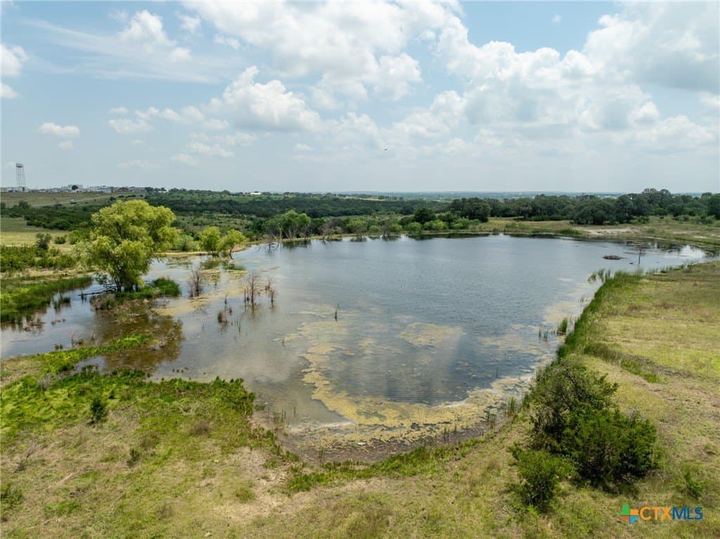 421 acres in Coryell County - photo 2