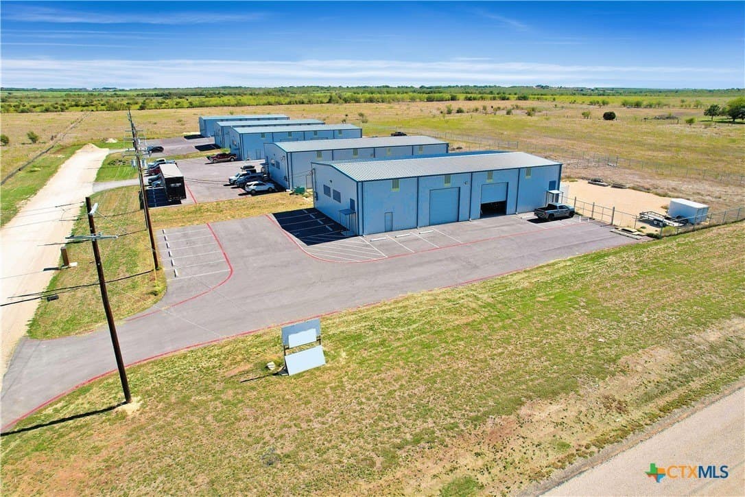10.78 acres in Williamson County - photo 2