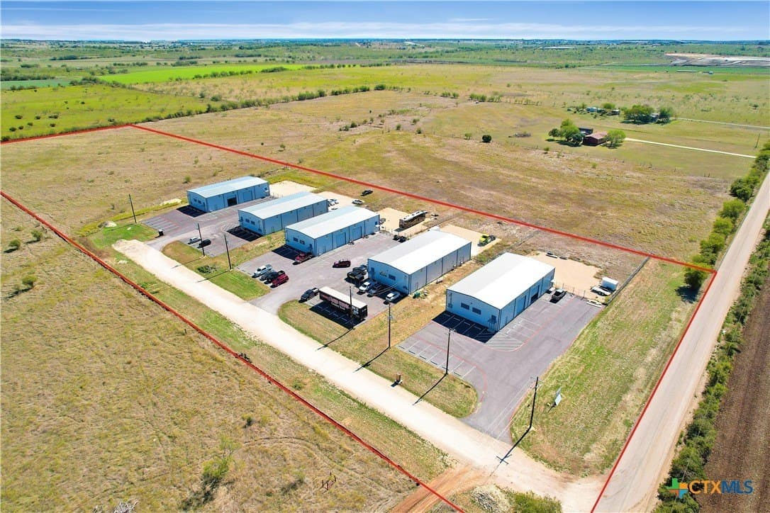 10.78 acres in Williamson County - photo 8