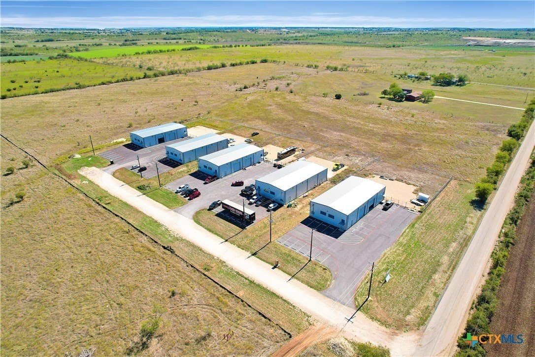 10.78 acres in Williamson County - photo 7