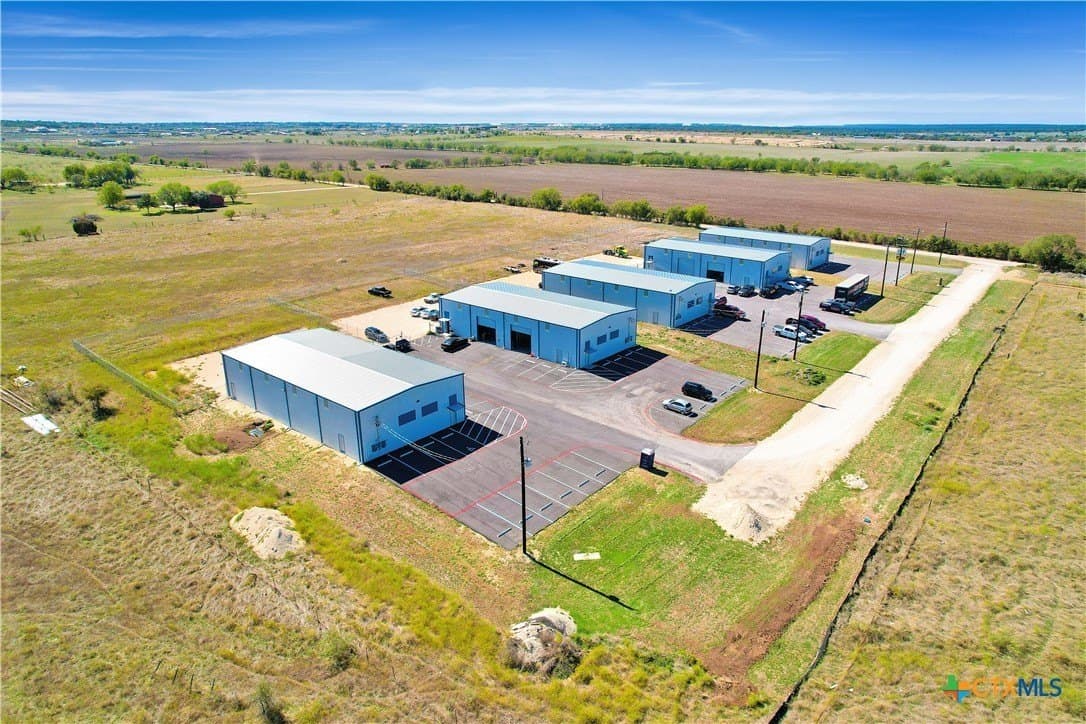 10.78 acres in Williamson County - photo 5